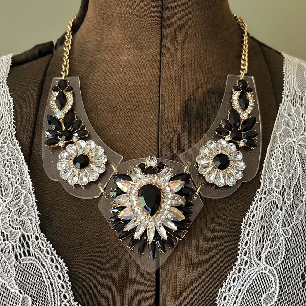 Cara Couture statement necklace blend of acrylic and rhinestone flower power bib